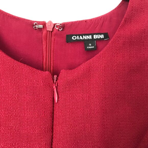 Gianni Bini Womens Dress Size S Red Fit Flare Pleated Dress Textured Sleeveless - Picture 4 of 10